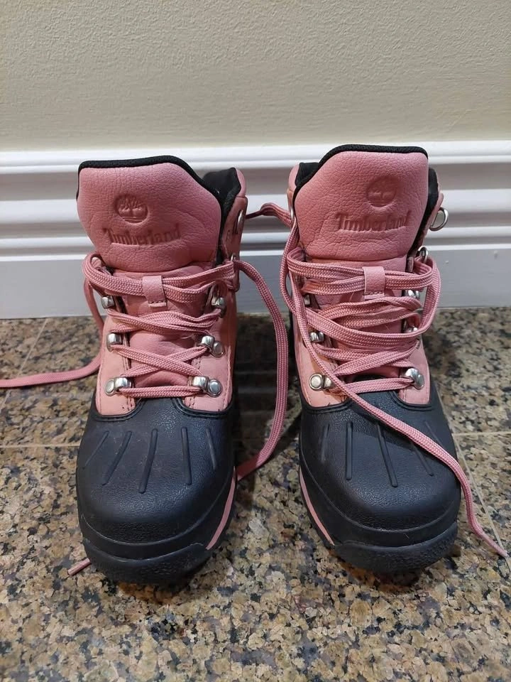 Timberland Kids Girls Leather Winter Boots Size 3US - photo 2
