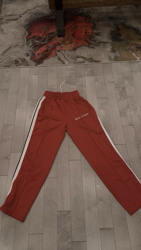 red track suit - photo 4