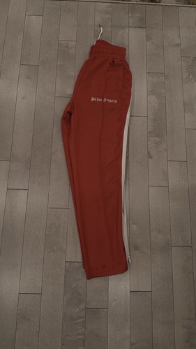 red track suit - photo 5