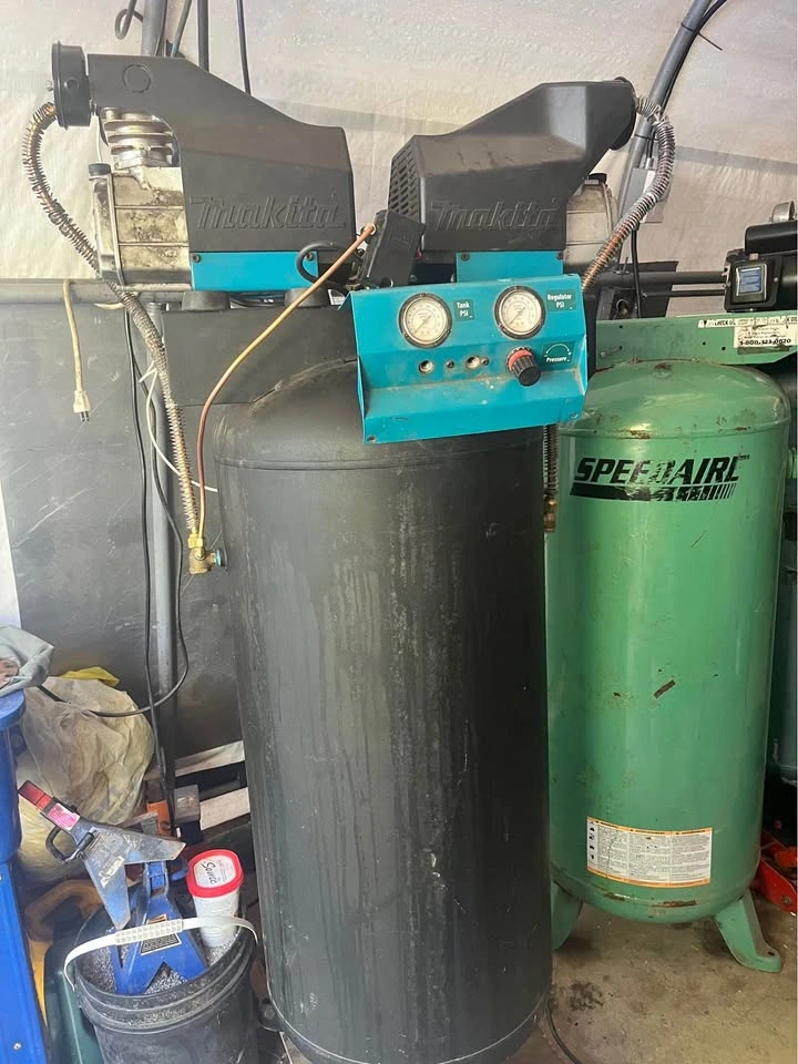 Custom Makita 8.4 CFM 60 Gallon Tank Compressor