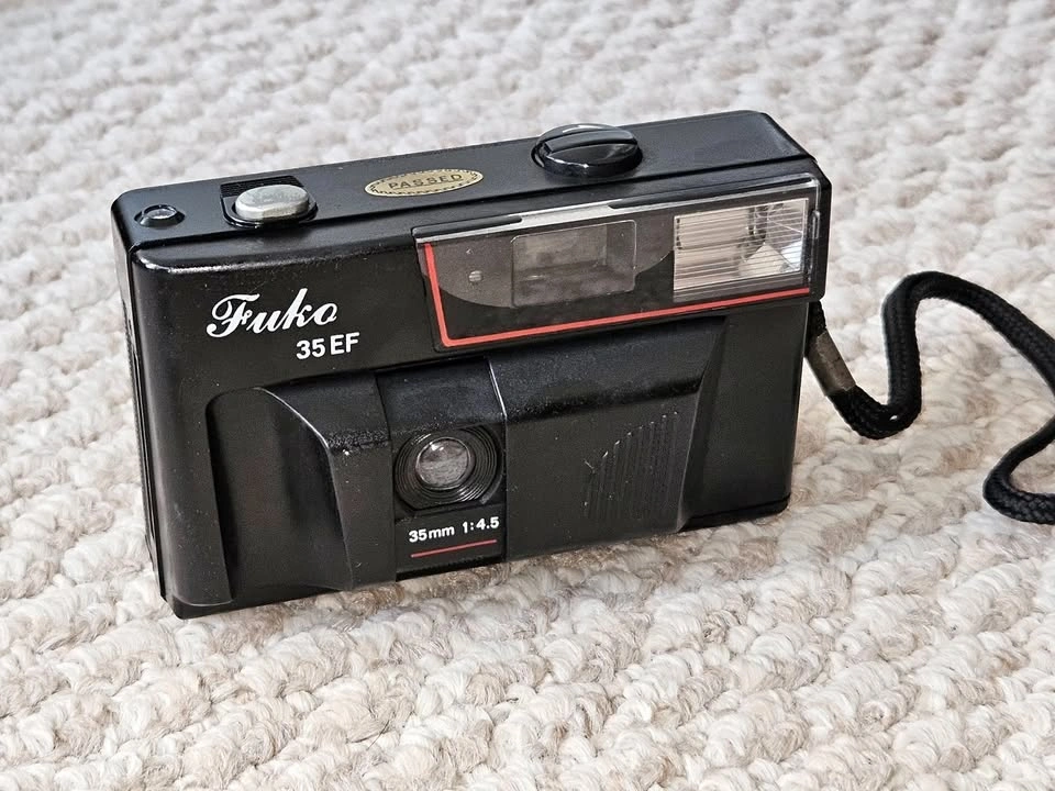 Fuko 35mm Film Camera - Vintage Retro