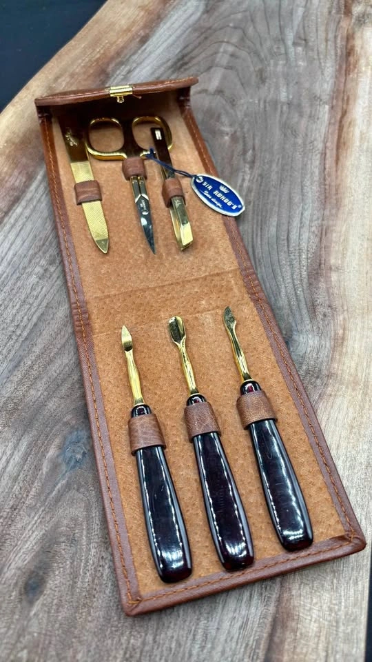 Vintage Sir Rondo’s Italian Leather Manicure Kit w/ Solingen Too
