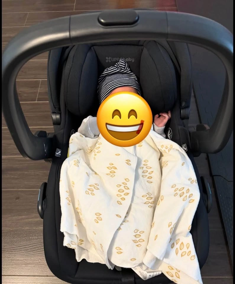 Uppababy Vista V2 - stroller, bassinet, car seat - photo 3