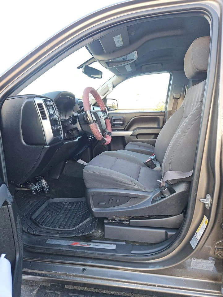 2015 Chevrolet Silverado 1500 Crew Cab LT 4D - photo 5