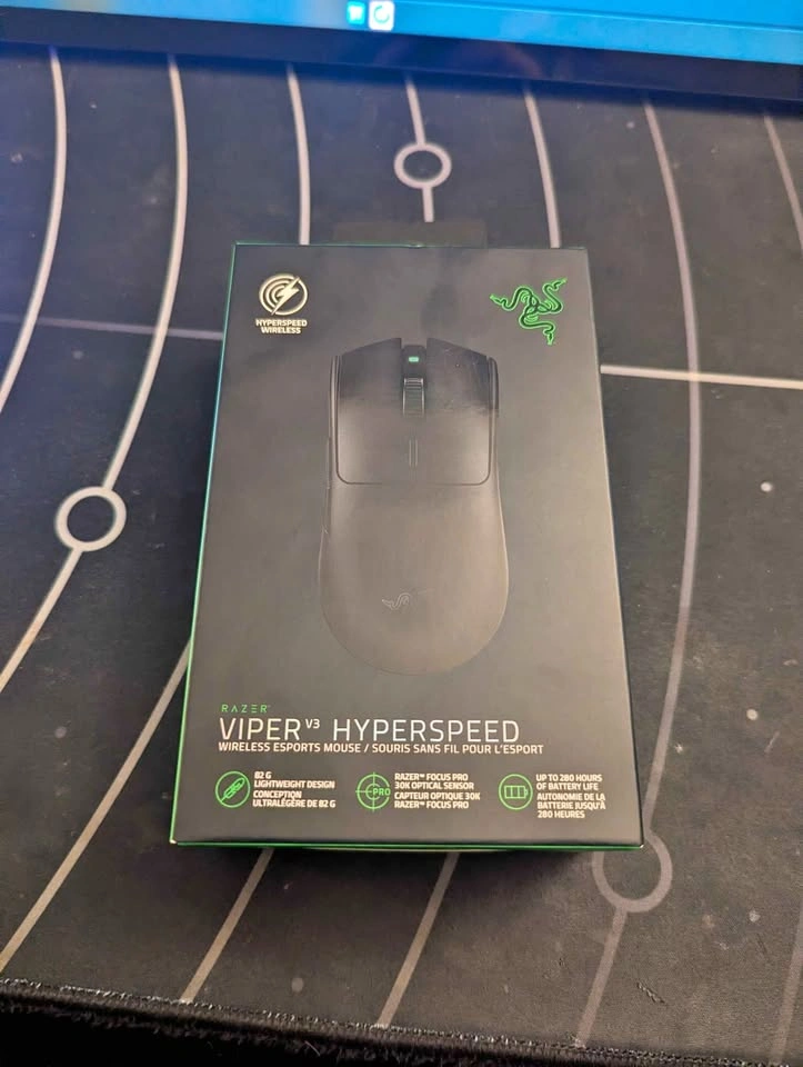 Razer Viper V3 Hyperspeed Wireless Gaming Mouse