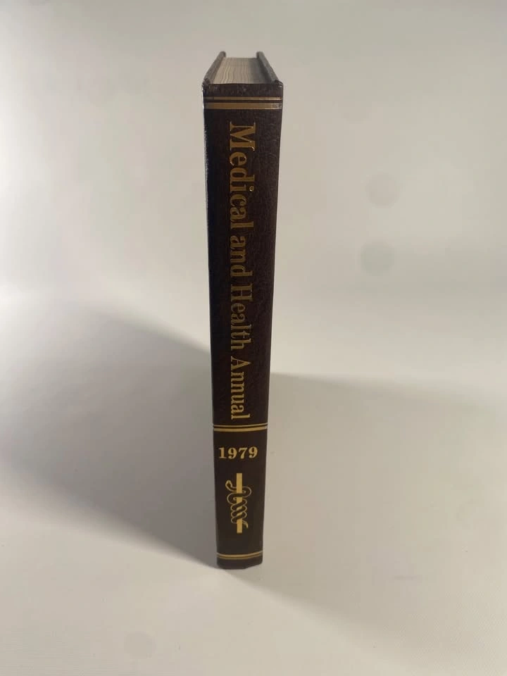 Vintage Medical and Health Annual Books - photo 3