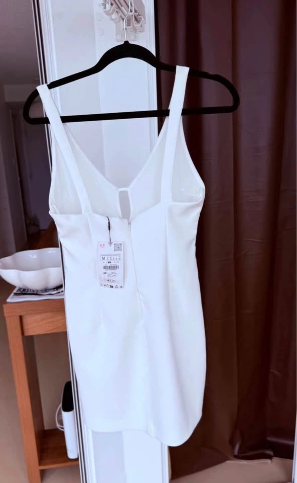 NWT ZARA DRESS SIZE MEDIUM - photo 3