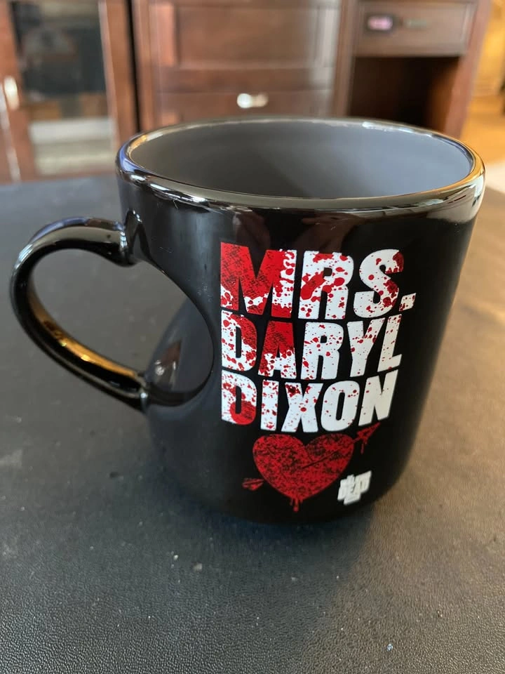 Mrs Daryl Dixon Walking Dead Mug - photo 3