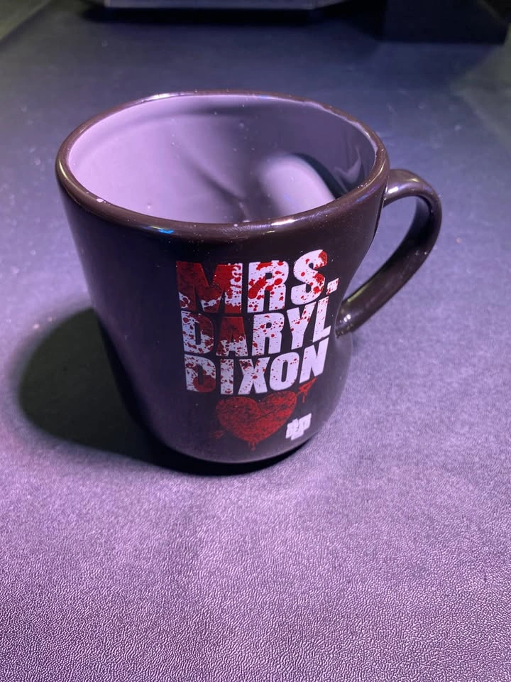 Mrs Daryl Dixon Walking Dead Mug - photo 5
