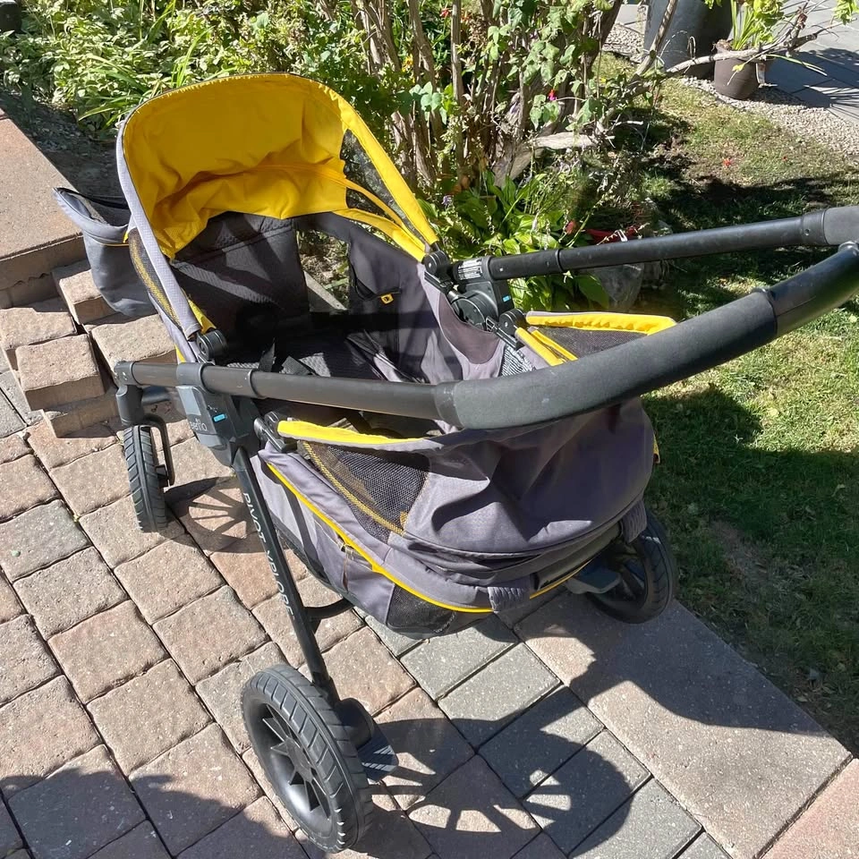 Evenflo Pivot Xplore All-Terrain Stroller Wagon