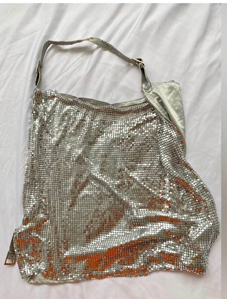Vibrage Metal Top - Fits Small to Large