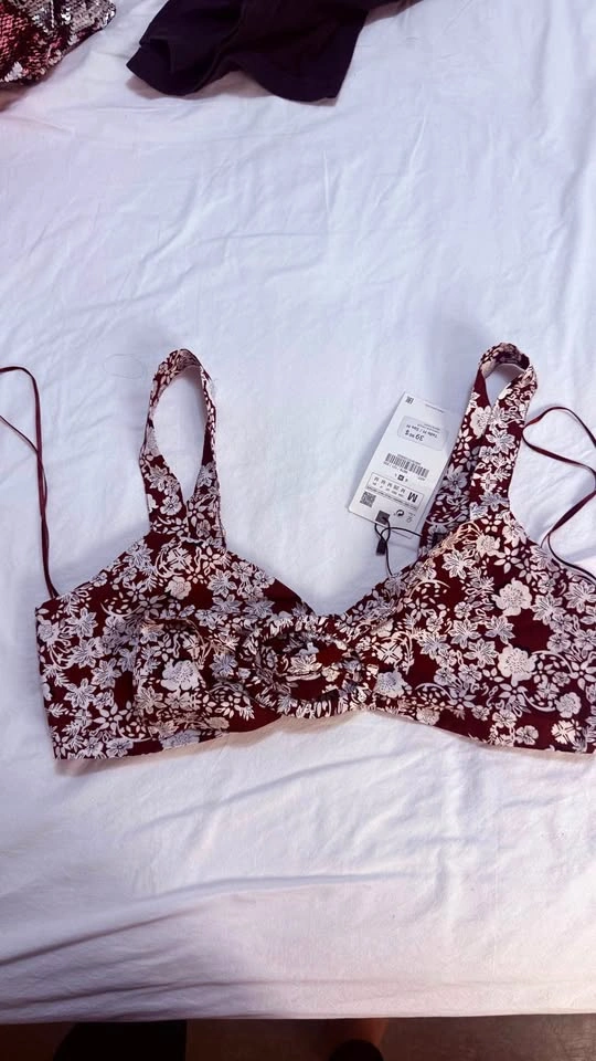 NWT ZARA BRALETTE TOP MÉDIUM