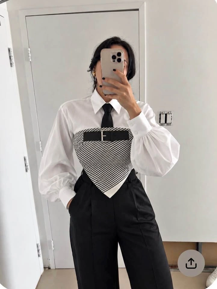 NWT ZARA TOP MÉDIUM