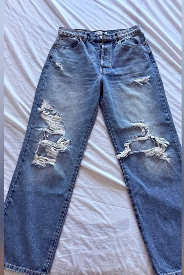 WAREHOUSE ONE HIGHWAIST JEANS WORN TWICE ORIGINALLY $145 SIZE 9