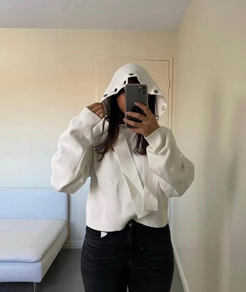 ZARA SWEATER ORIGINALLY $79 MEDIUM TIE IS MISSING - photo 2