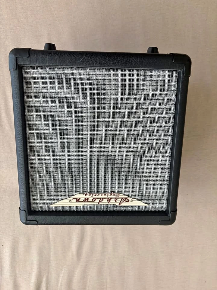 Ashdown Bass Amp 10w
