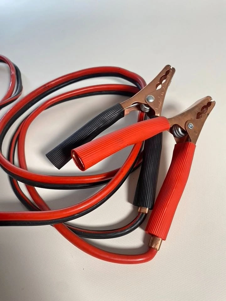 8FT Jumper Cables - Like New Condition