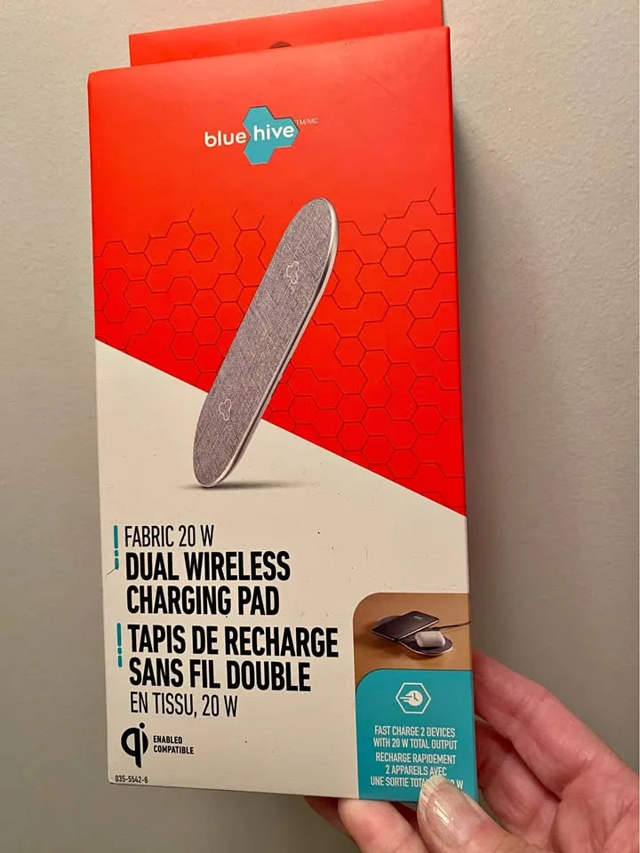 Wireless phone charger