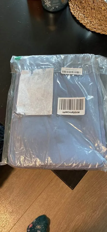 Laptop case. Brand new in packaging. image indicator(2)