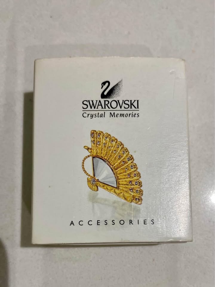 VINTAGE SWAROVSKI SPANISH FAN BROOCH PIN GOLD PLATED - photo 5