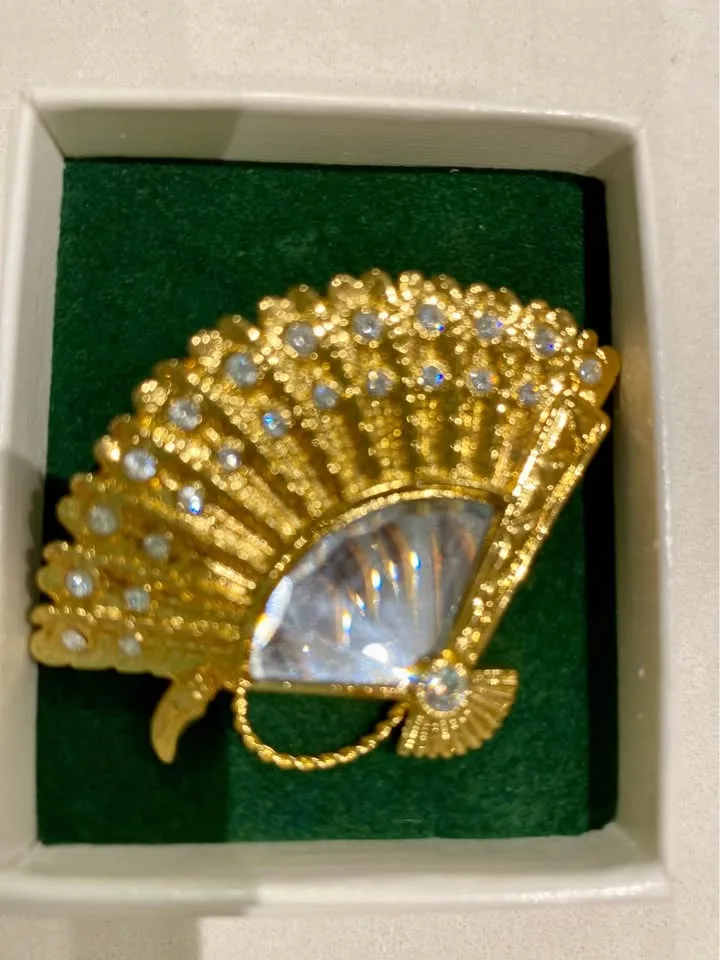 VINTAGE SWAROVSKI SPANISH FAN BROOCH PIN GOLD PLATED image indicator(7)