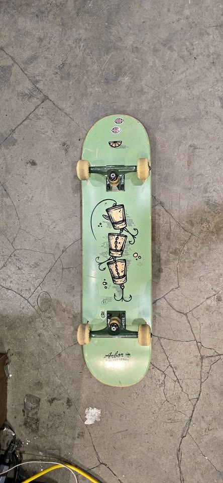 8.0 Arbor Custom Complete — Thunder Hollow 147 / Spitfire F4