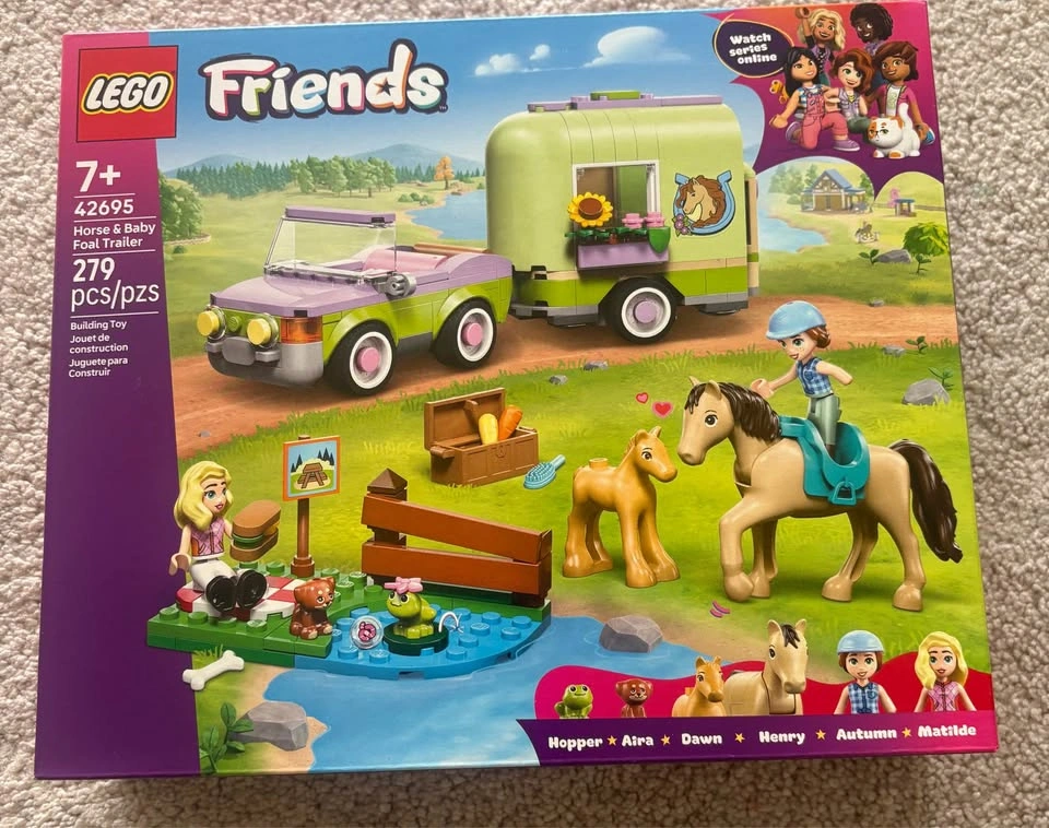 LEGO Friends Horse & Baby Foal Trailer 42695 - photo 3