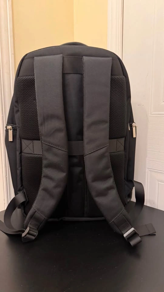 Brand New Bugatti Gregory Backpack – Vegan Leather – 17” Laptop - photo 3