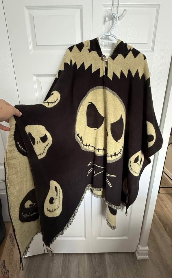 Nightmare Before Christmas - Woven Poncho - photo 2