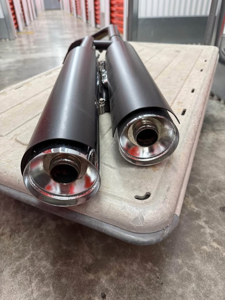 Stock Exhaust- BLACK - HD Street Bob 114 (2 Sets!!) - photo 3