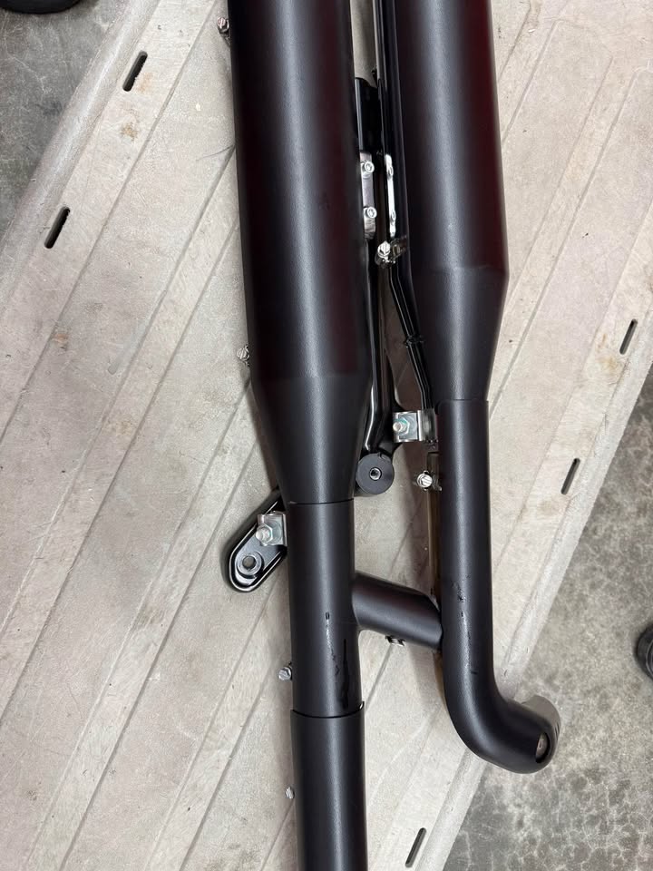 Stock Exhaust- BLACK - HD Street Bob 114 (2 Sets!!) - photo 4