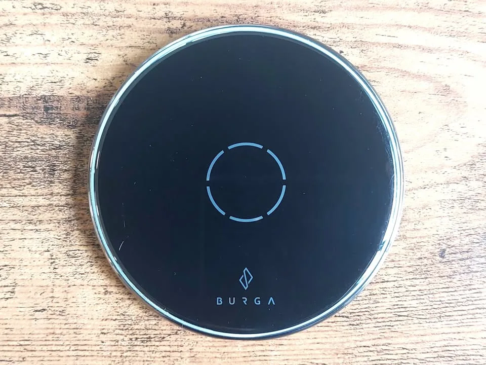 BURGA Wireless Phone Charger image indicator(2)