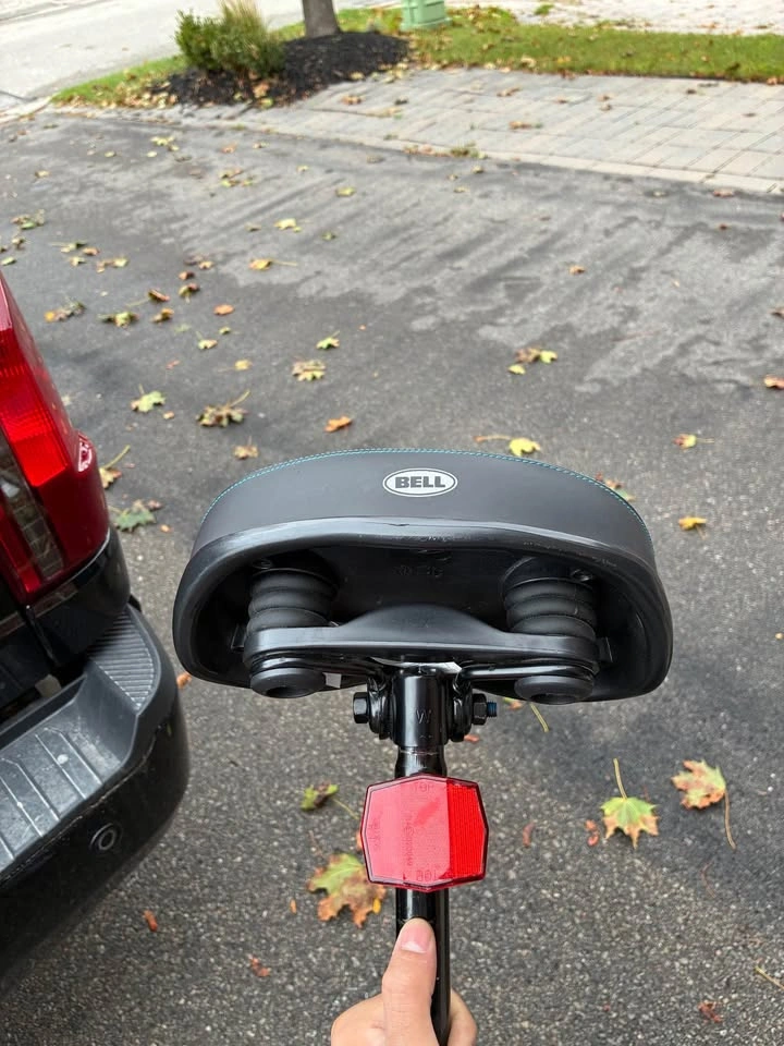Bell Bicycle Seat - photo 3