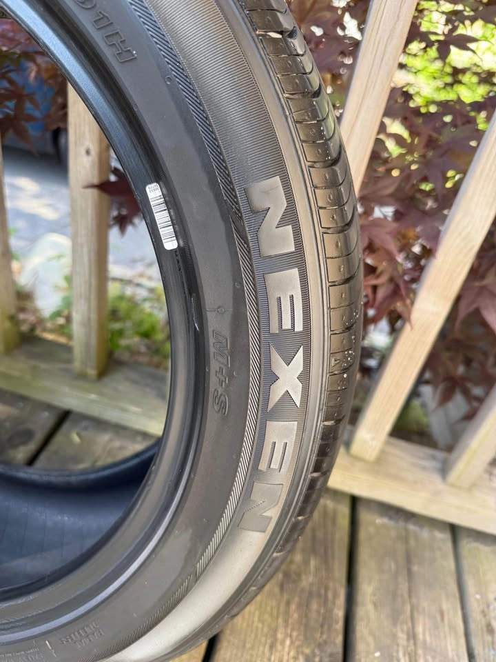 Nexen N'Priz AH8 205/55R17 Tire - photo 2