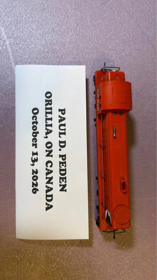 Vintage Tri-ang Hornby HO Scale Model Train Set 1971/2 - photo 3