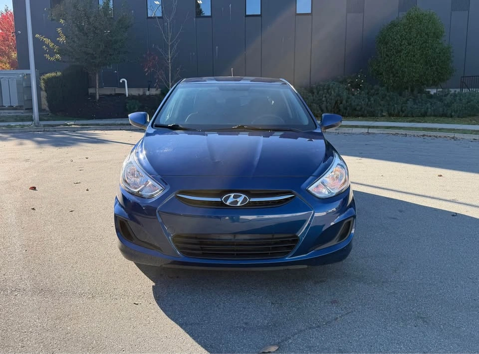 2015 Hyundai Accent - photo 3