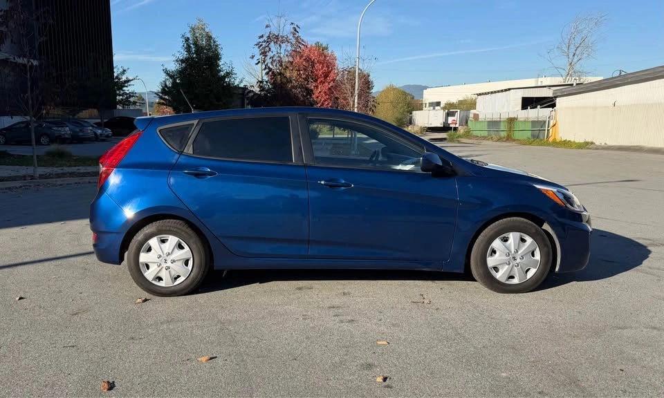 2015 Hyundai Accent - photo 4