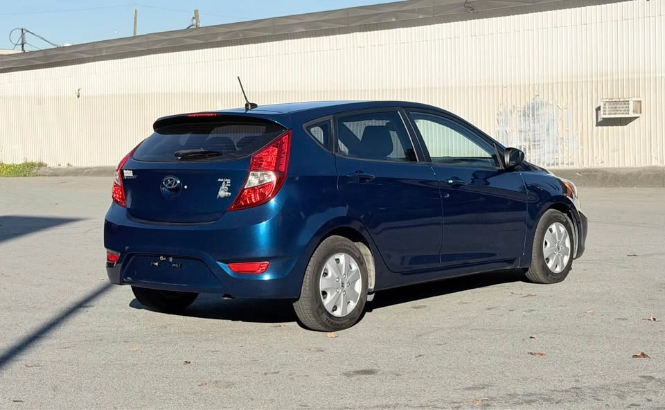 2015 Hyundai Accent - photo 5