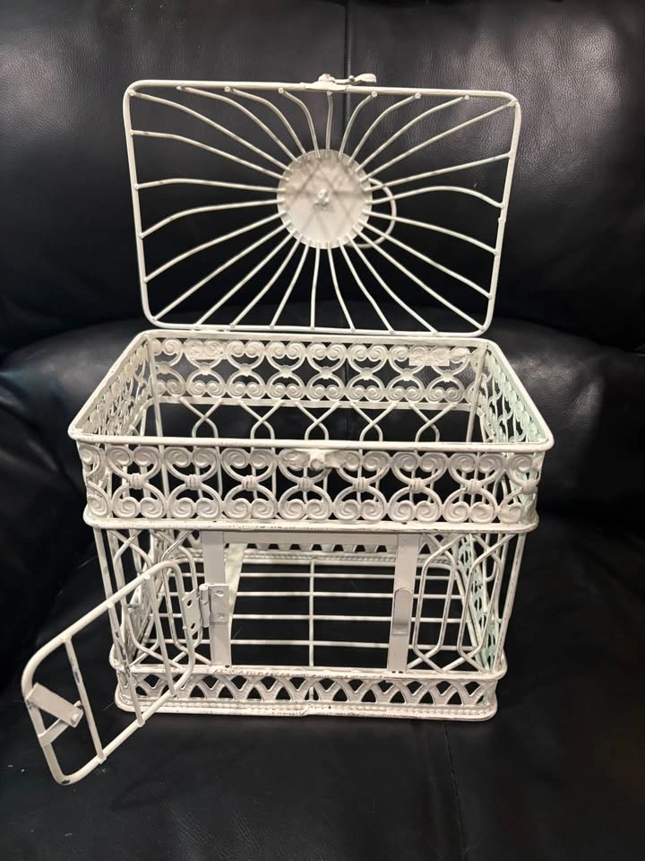 Set of 3 Decorative White Metal Birdcages – Vintage Wedding/Home - photo 3
