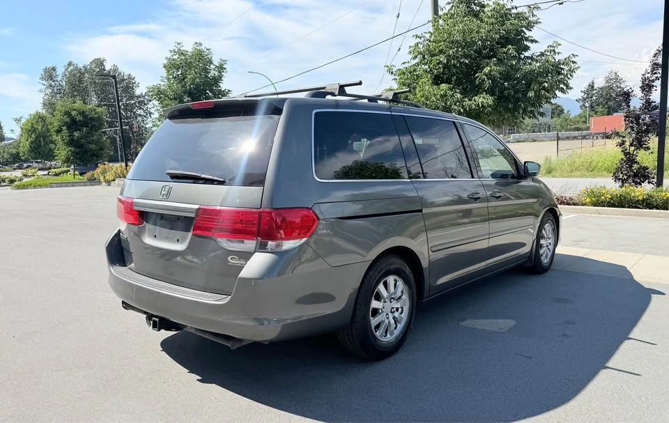 2008 Honda Odyssey - photo 5