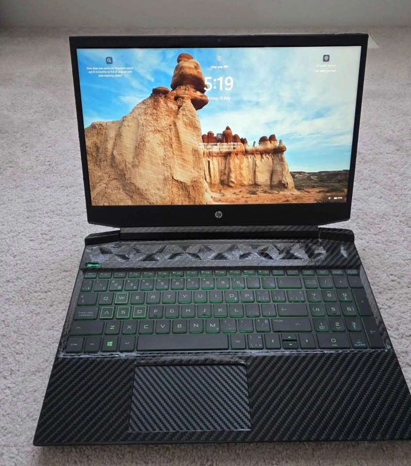HP Pavilion 15-ec Gaming Laptop - photo 3