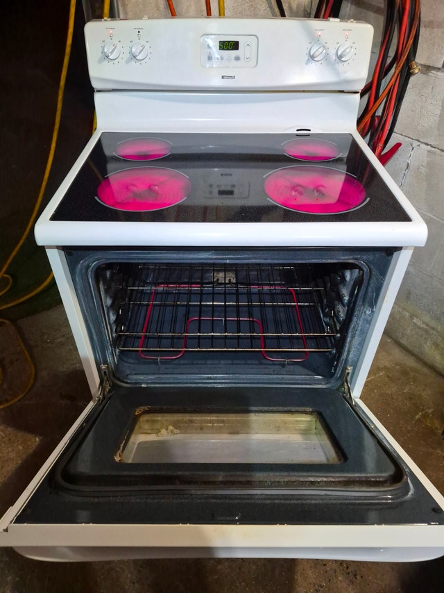 Kenmore Electric oven white glass flat top CLEAN - photo 5