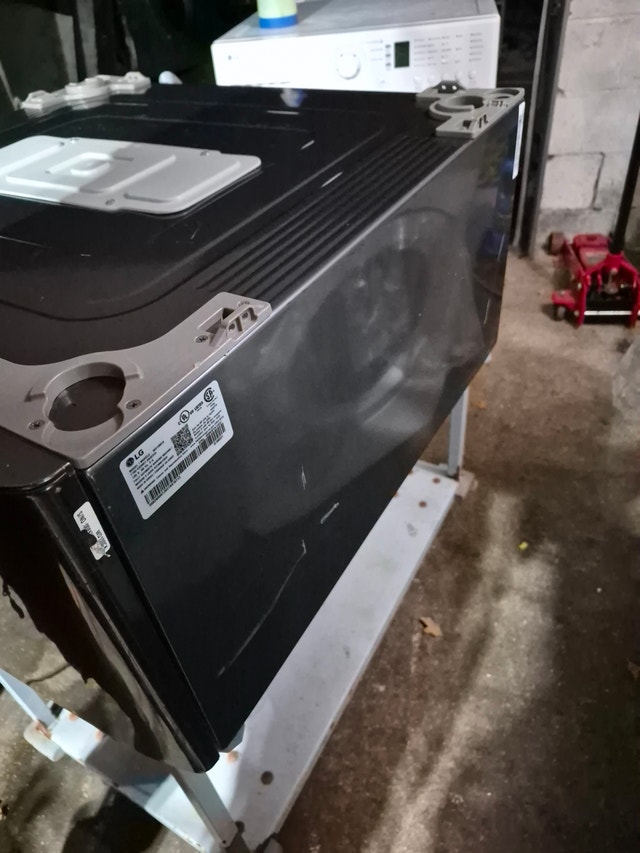 LG Sidekick TwinWash Pedestal Washer - photo 3