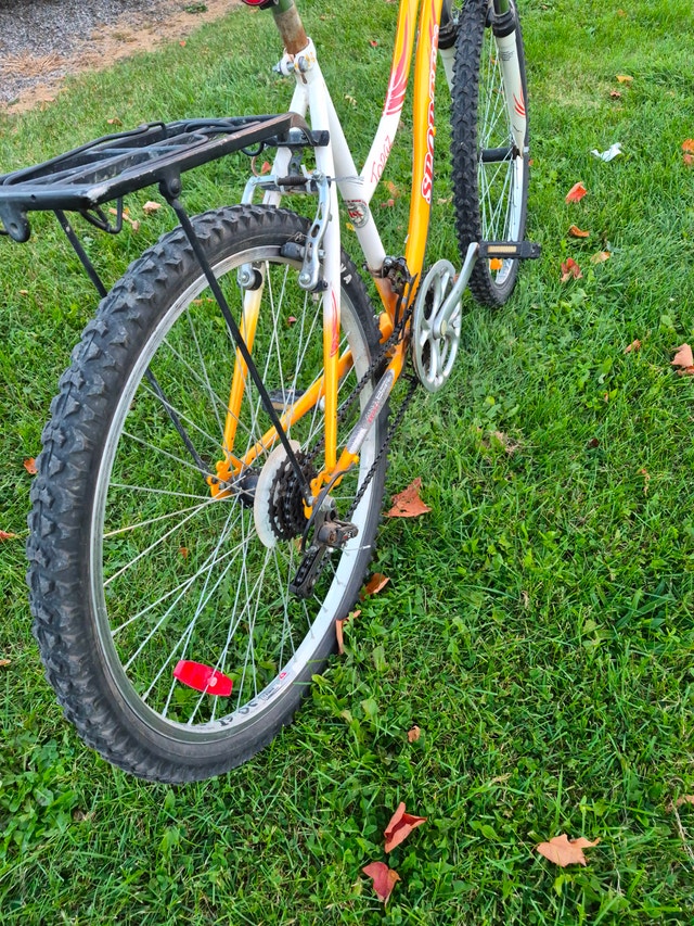 24'' Sportek Topaz Mountain Bike Orange/White - photo 4