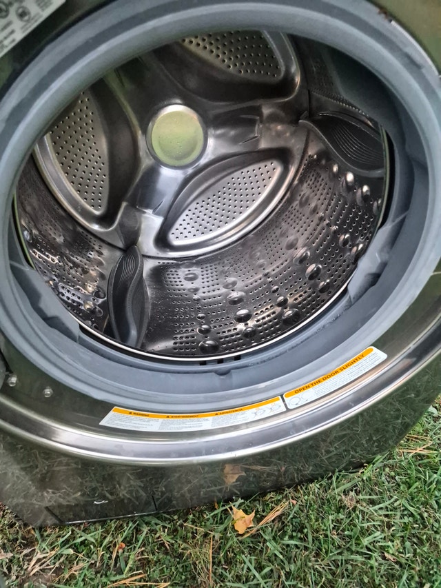LG washer and dryer Gray matching steam direct drive - photo 5