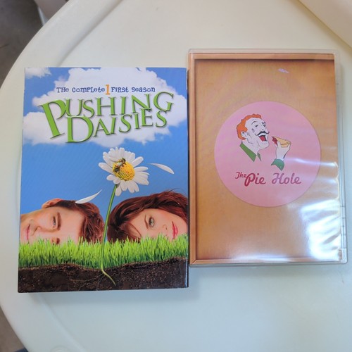 Pushing Daisies: the Complete First Season (DVD, 2007)