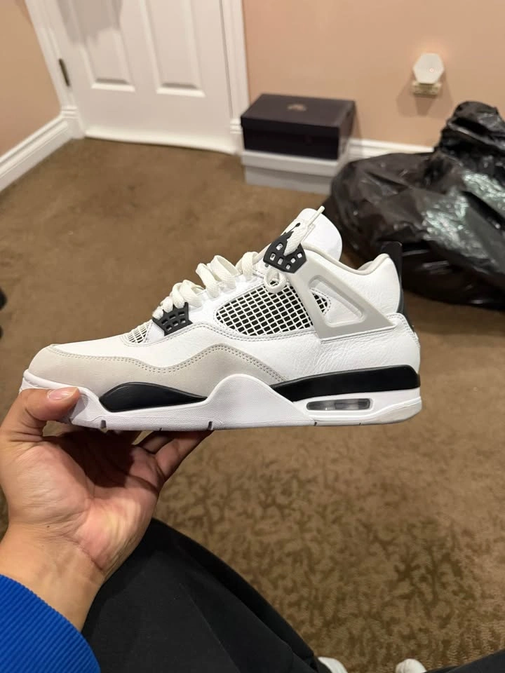 Air Jordan 4 Retro "Military Black" (Men's Size 12) - photo 4