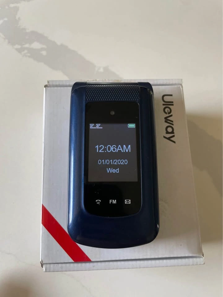 Uleway flip phone (SEND OFFERS) - photo 2