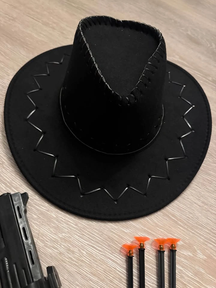 Halloween Costume - Cowboy Hat and Toy Dart Gun Set - photo 2