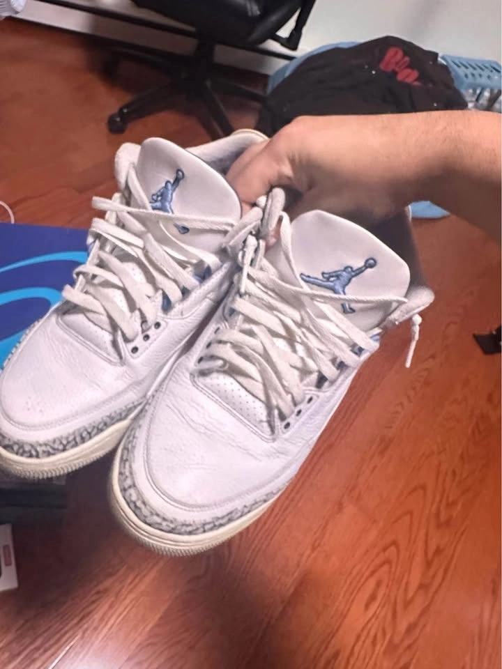 Jordan 3 Unc size 12.5 - photo 2